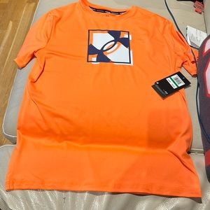 Brand New Under Armour Swim Shirt YLG